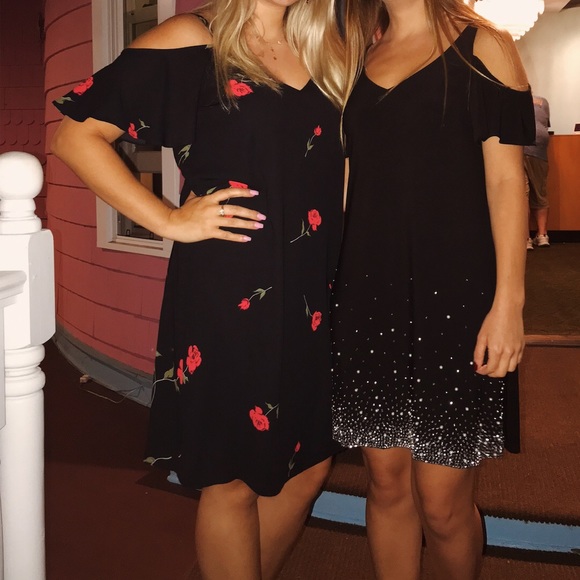 BEYOND BY ASHLEY GRAHAM DRESS - Picture 5 of 6